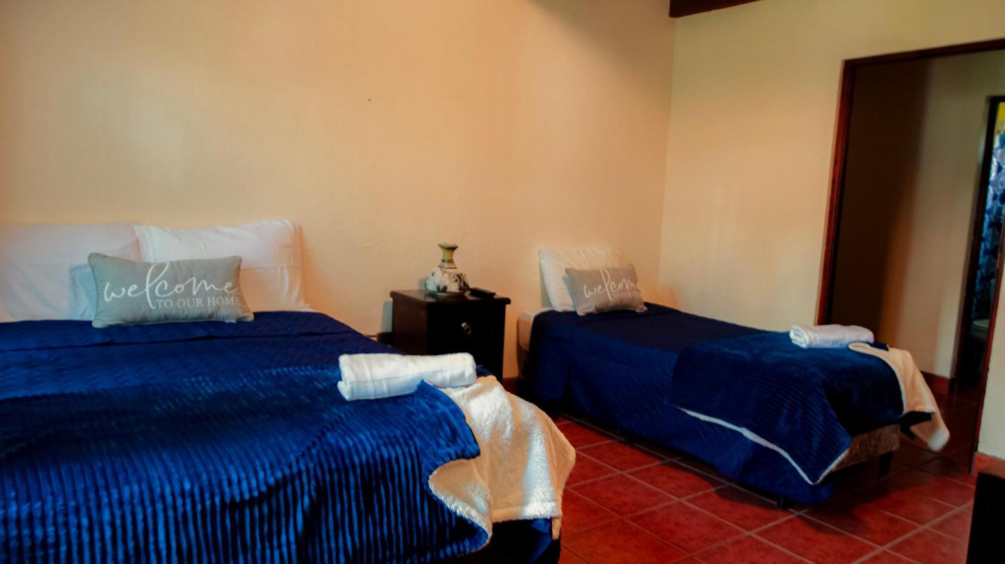 Palacio Del Conquistador San Cristobal El Bajo Luaran gambar